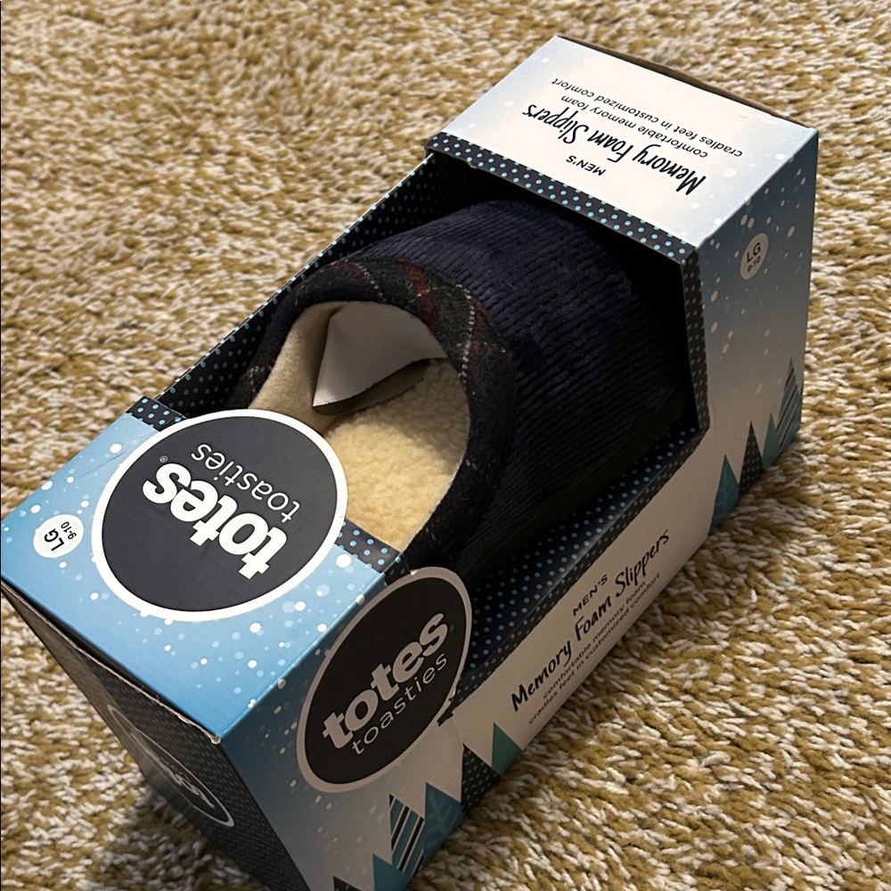 totes Black and Cream Memory Foam Loafers